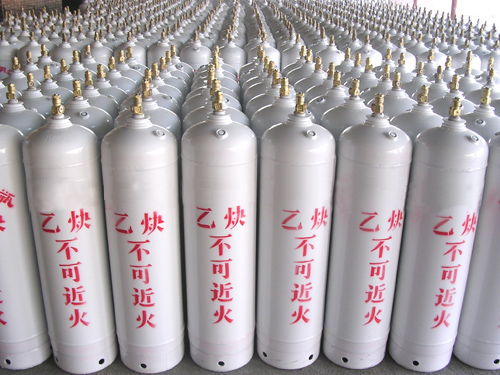 乙炔气瓶